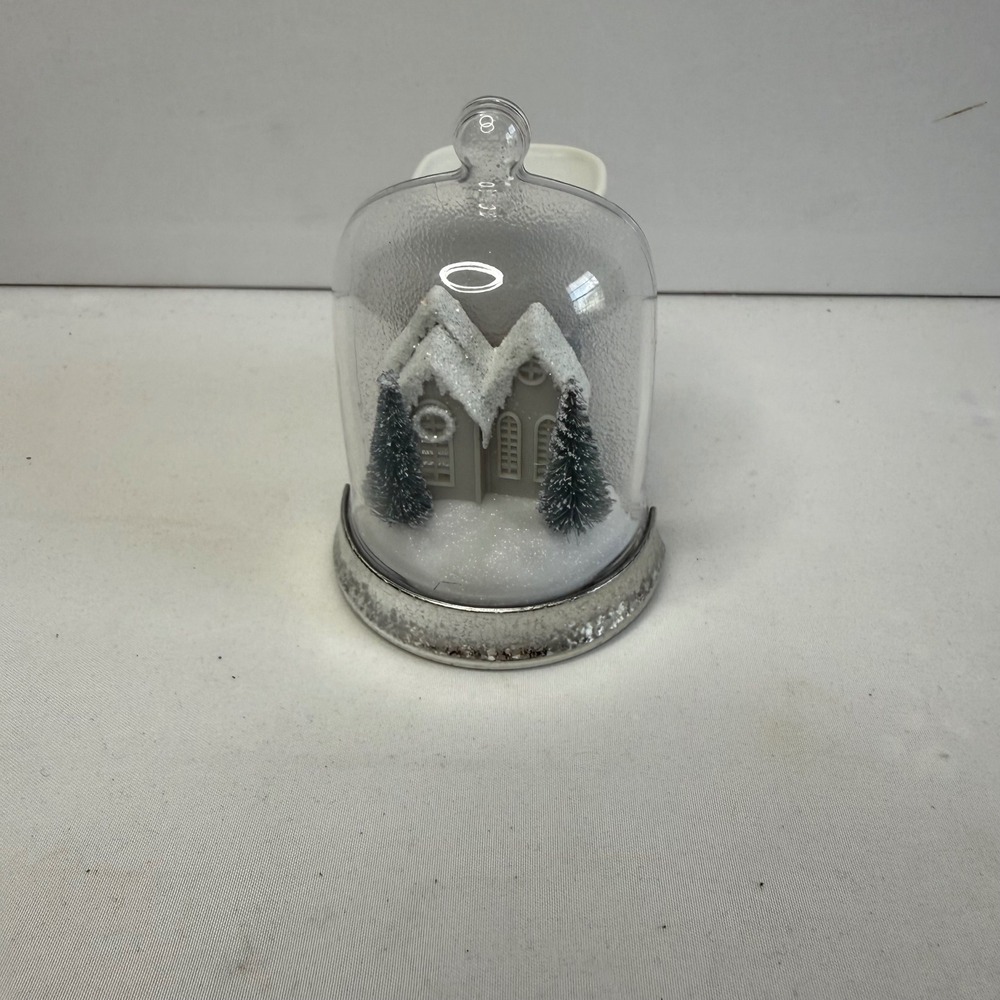 Yankee Candle ScentPlug Winter Twinkling Home Village Diffuser Silver White Grey